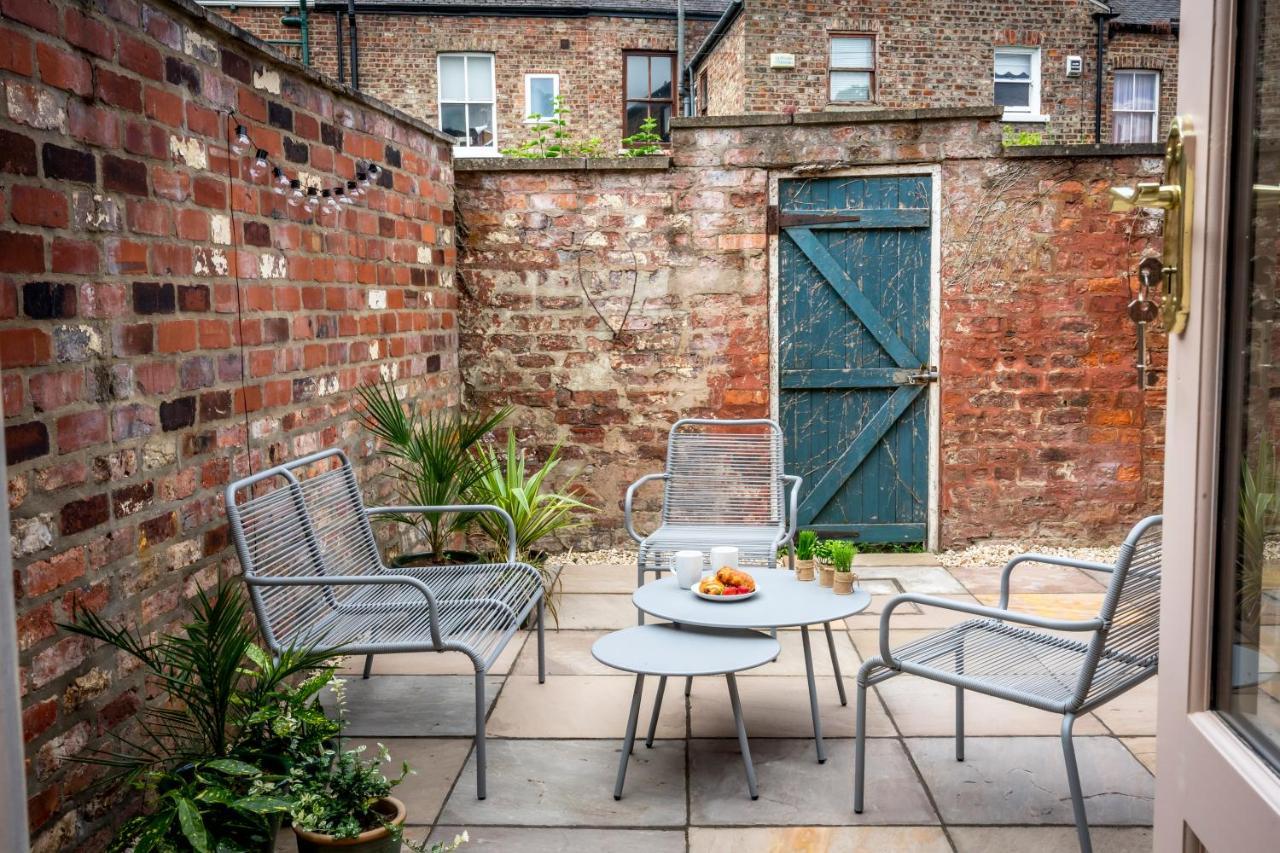 Villa 8 Kyme Street à York Extérieur photo